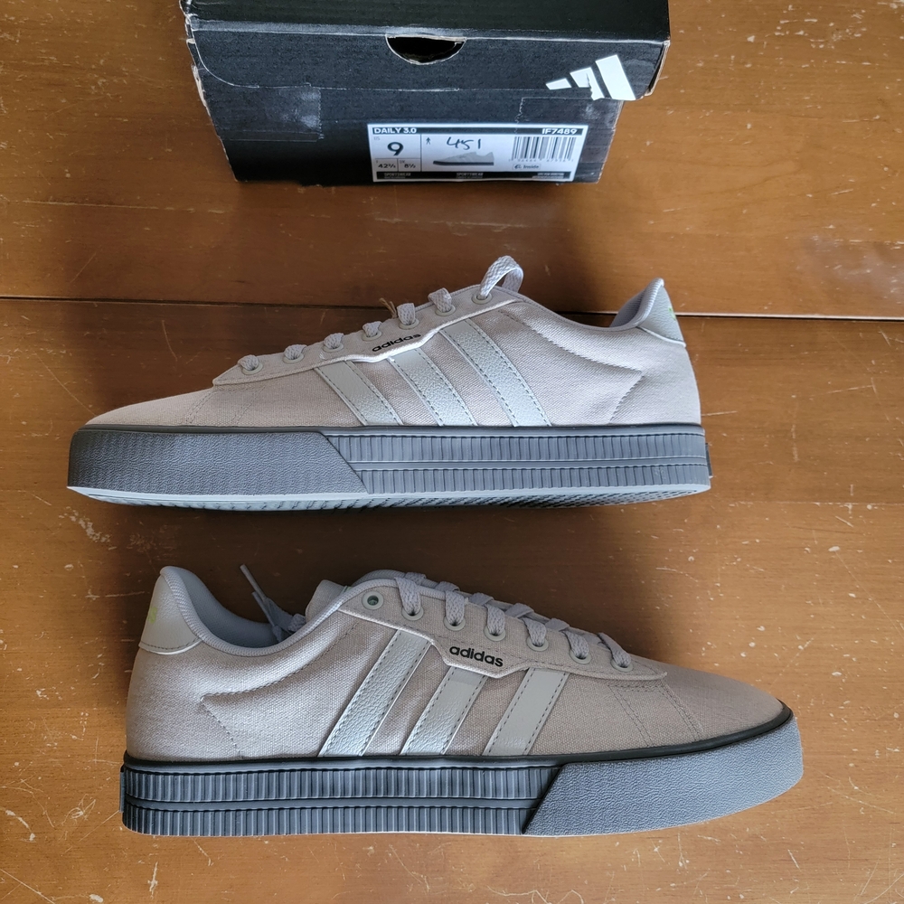 Adidas Daily 3.0 Gray/Lemon Mens Size 9 NWT - Picture 4 of 12